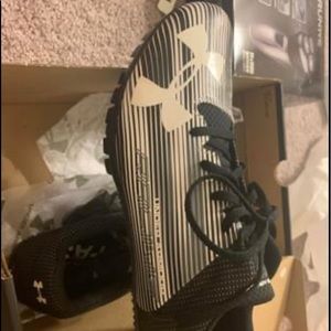 Underarmour size 11 cleats